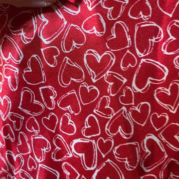 Morgan Taylor Red Heart Print Robe - Picture 9 of 10